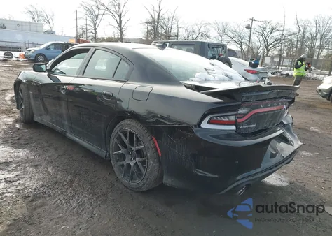 2019 Dodge Charger R/T Rwd z USA, uszkodzony, nr VIN 2C3CDXCT6KH604641